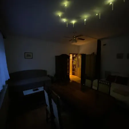 Harry Potter Inspired 2bdr Old Town Pressburg