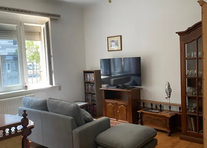 Harry Potter Inspired 2bdr Old Town Apartamento *